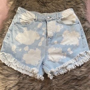 High waisted shorts ☁️